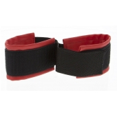 Полиуретановые манжеты для фиксации рук вместе Bound Together Wrist Restraints - Blush Novelties - купить с доставкой в Мурманске