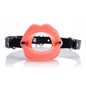 Кляп в форме губ Sissy Mouth Gag - XR Brands - купить с доставкой в Мурманске