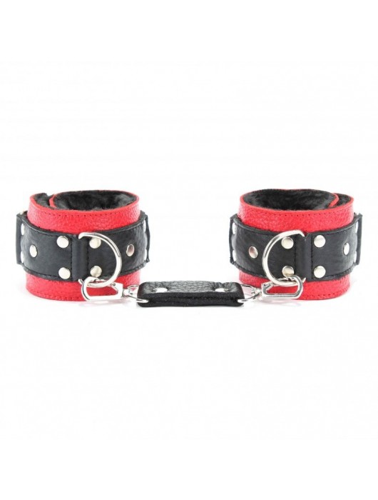Красно-чёрные кожаные наручники с меховым подкладом - БДСМ Арсенал - купить с доставкой в Мурманске