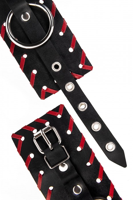 Черно-красные наручники из натуральной кожи - Pecado - купить с доставкой в Мурманске