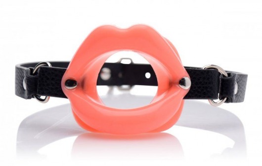 Кляп в форме губ Sissy Mouth Gag - XR Brands - купить с доставкой в Мурманске